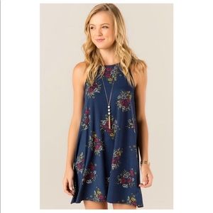Francesca’s Floral Shift Dress